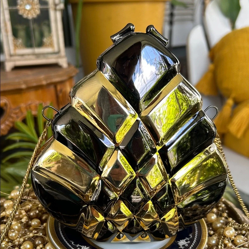 Vintage Art Deco Gold and Black Geometric Lucite Metal Clutch